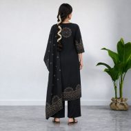 KHAAS – Bandhani-Inspired Straight Suit Set - Image 2