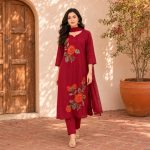 Laila- Embroidered Straight Kurta Set