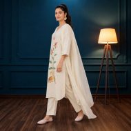 KATHA ivory straight suit set by Juplee